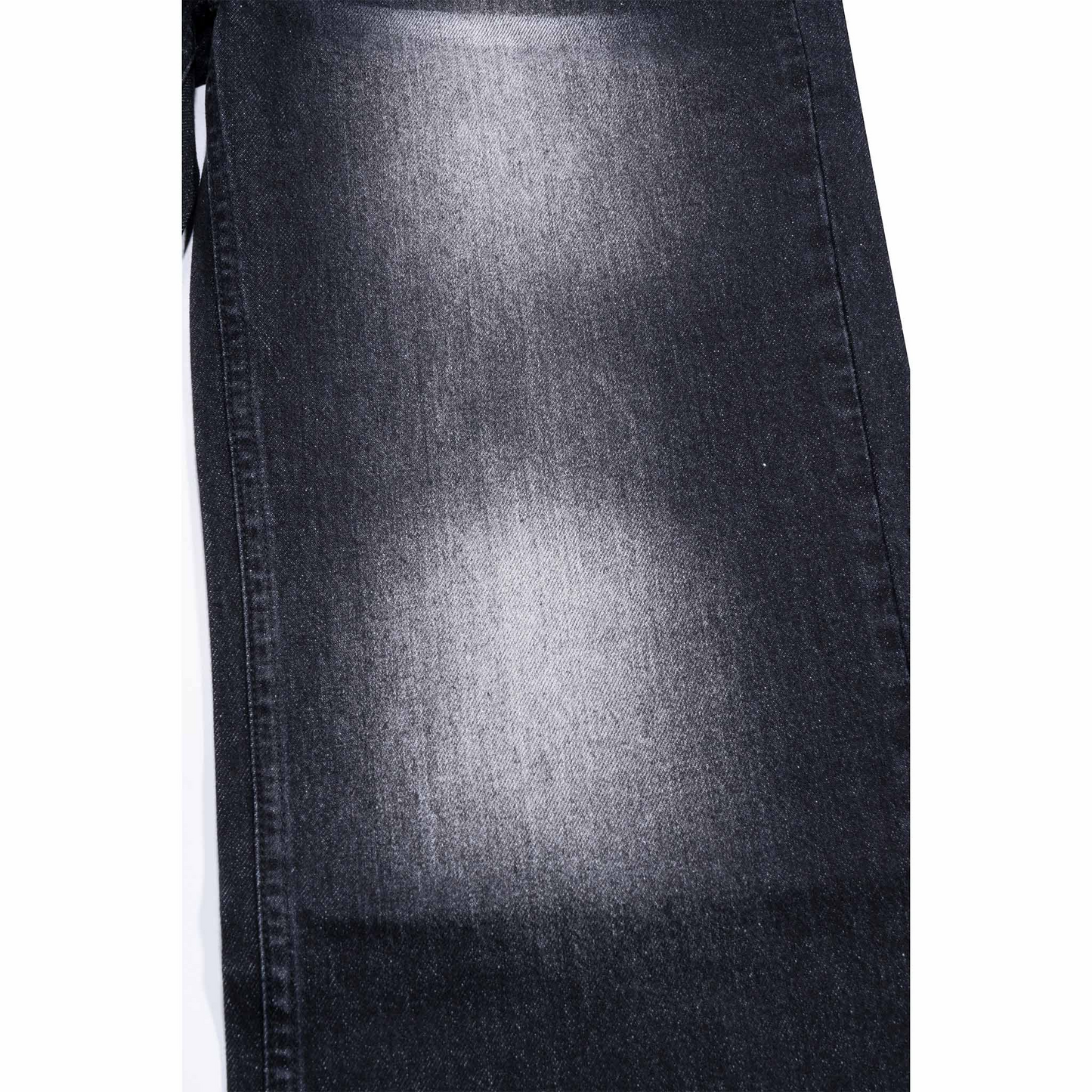 Jeans with whisker patterns