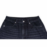 Jeans with whisker patterns