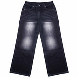 Jeans with whisker patterns