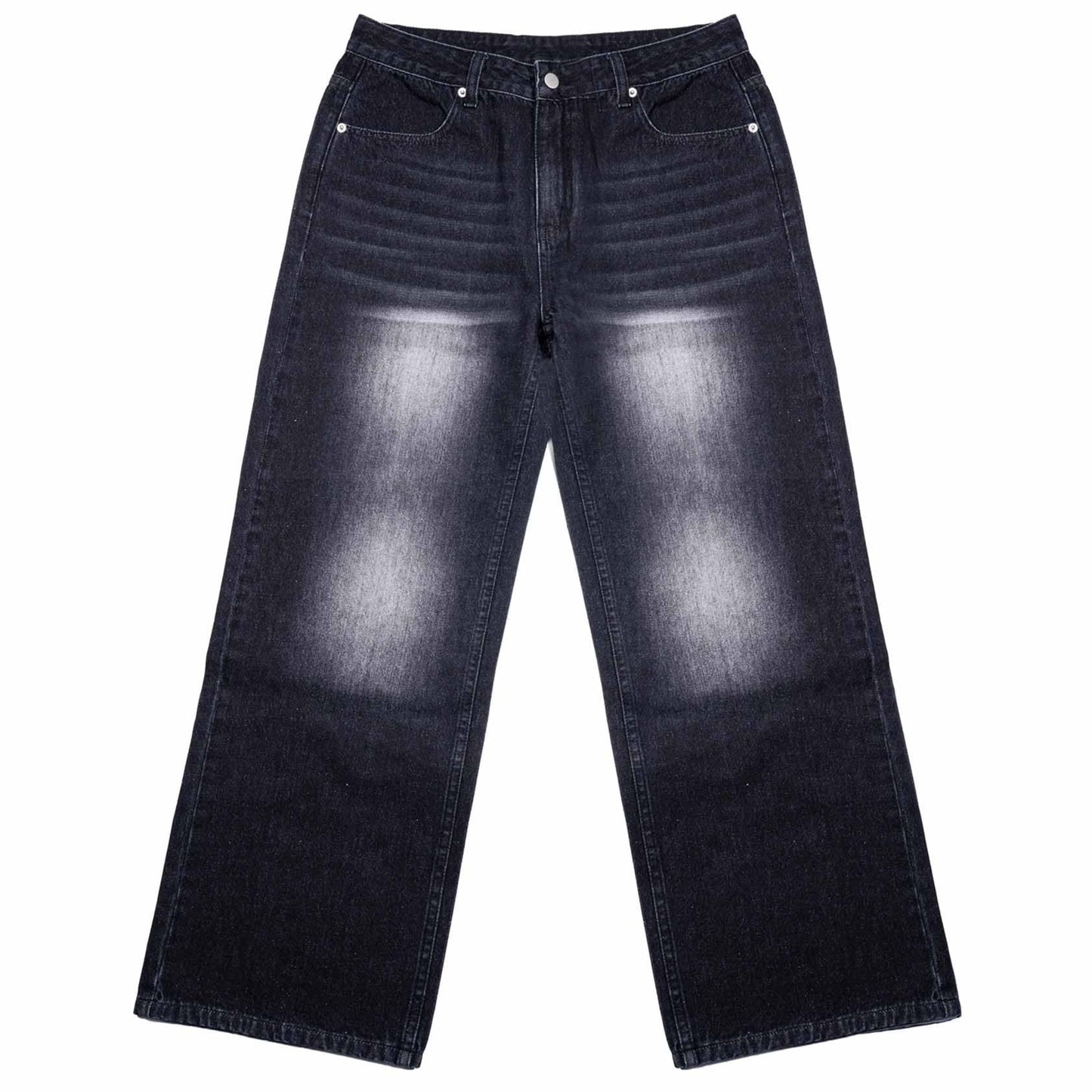 Jeans with whisker patterns