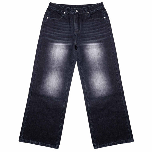 Jeans with whisker patterns
